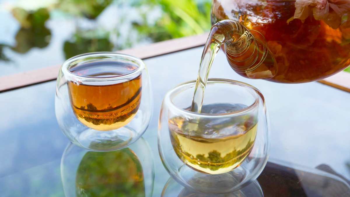 Can You Mix Herbal Teas Together? Here’s What You Need to Know - Loose Leaf Tea Market