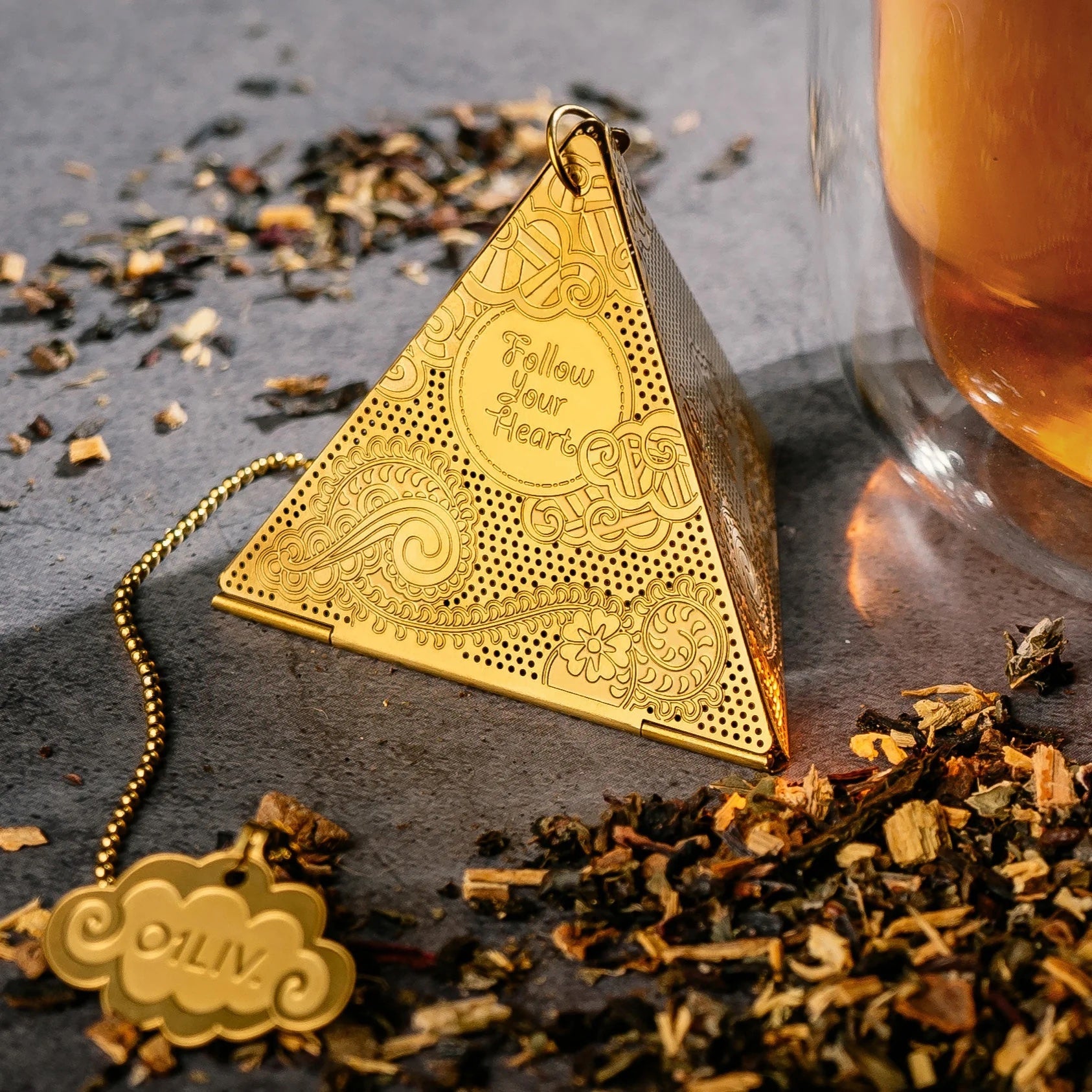 Stunning Pyramid Tea Infuser - Loose Leaf Tea Market